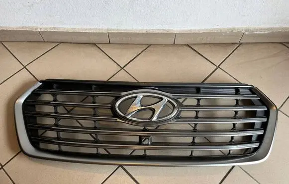 Hyundai Santa Fe Front grill 86351-B8BA0