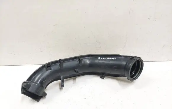 Volkswagen Golf VI Intercooler hose/pipe 03C145673H