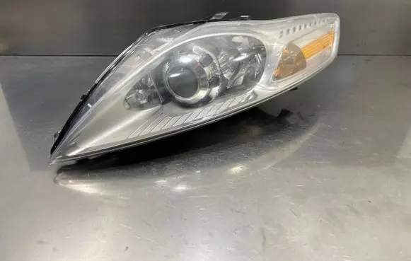 Ford Mondeo MK IV Headlight/headlamp BS7113D155AB