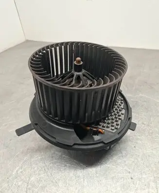 Volkswagen Golf Plus Heater fan/blower 3C1820015J 3C0907521B