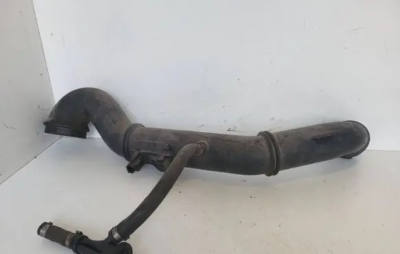 Volvo XC70 Intercooler hose/pipe 31101214