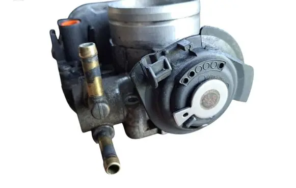 Audi A3 S3 8L Throttle valve 06A133064J