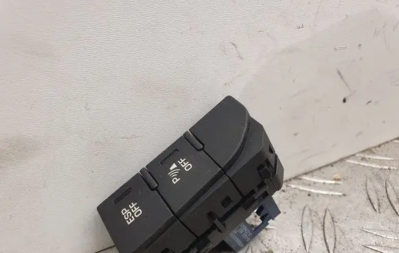 Citroen C5 Parking (PDC) sensor switch 96588884ZD