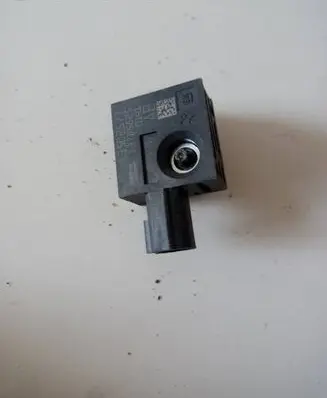Opel Insignia A Airbag deployment crash/impact sensor 13502577