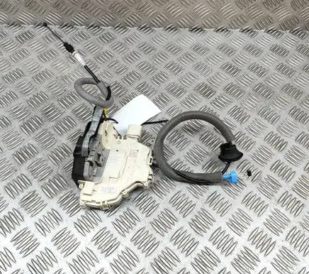 Audi Q7 4M Rear door lock 4G0839015C