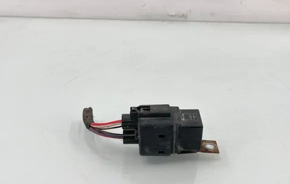 Volkswagen PASSAT B6 Other relay 3B0951253 V231361006X056