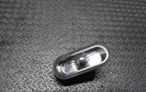 Volkswagen PASSAT B5.5 Front fender indicator light 1J0949117