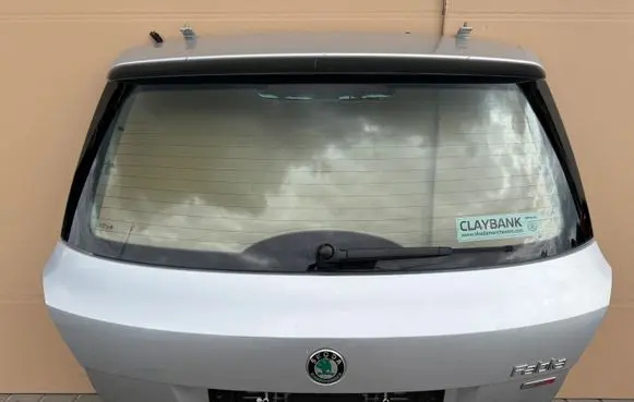 Skoda Fabia Mk2 (5J) Tailgate/trunk/boot lid 