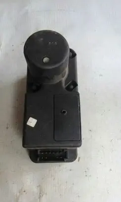 Volkswagen PASSAT B3 Central locking vacuum pump 357962257