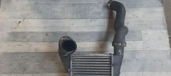 Audi A4 S4 B7 8E 8H Intercooler radiator 8E0145805S
