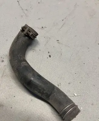 Mitsubishi Pajero Engine coolant pipe/hose