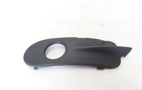 Volvo C70 Front bumper lower grill