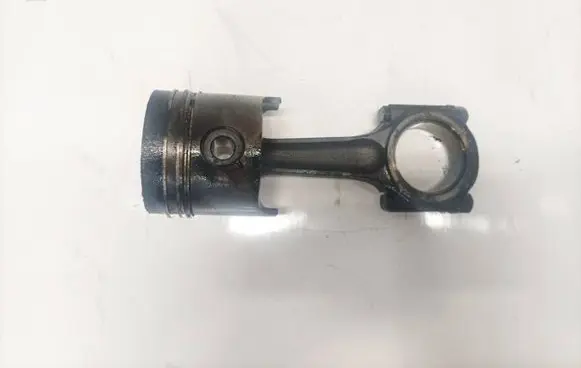Peugeot 405 Piston with connecting rod