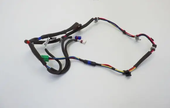 Hyundai i20 (BC3 BI3) EUR ISO radio connector 96220Q0330