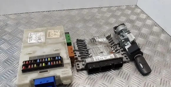 Engine ECU kit and lock set