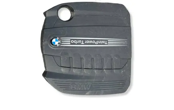 BMW 5 F10 F11 Engine cover (trim) 13718510365 8510365