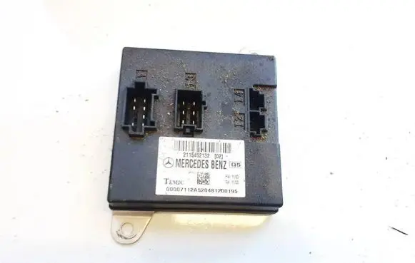 Mercedes-Benz E W211 Comfort/convenience module 2115452132