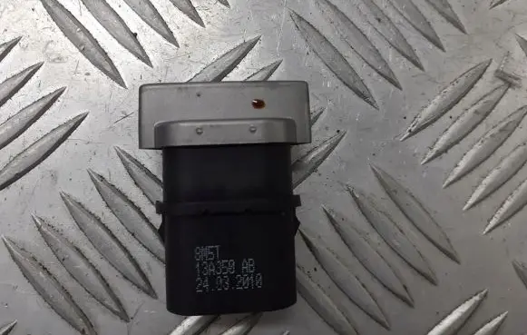 Ford Focus Hazard light switch 8M5T-13A350AB