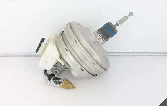 Audi A8 S8 D4 4H Brake booster 4H1611931C