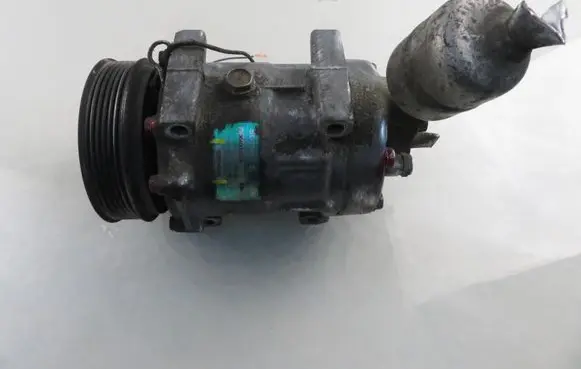 Mitsubishi Space Star Air conditioning (A/C) compressor (pump) 8200040681
