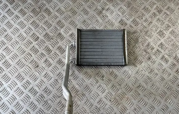 Heater blower radiator