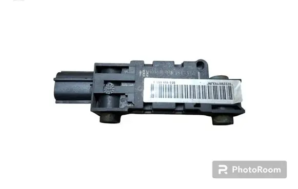 Audi A4 S4 B7 8E 8H Airbag deployment crash/impact sensor 8E0959651A