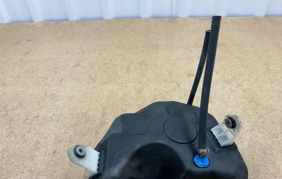 BMW 3 E46 Active carbon filter fuel vapour canister 16116753207 6753207