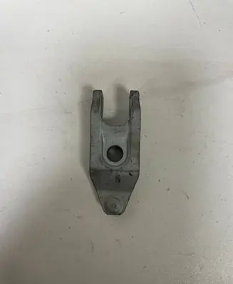 Opel Insignia A Fuel Injector clamp holder 78284