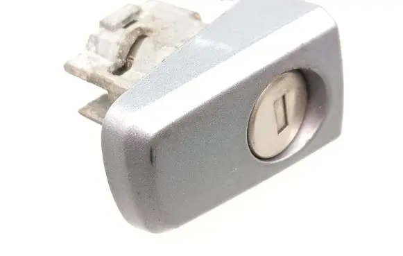 Opel Astra H Front door lock (next to the handle) 24463527