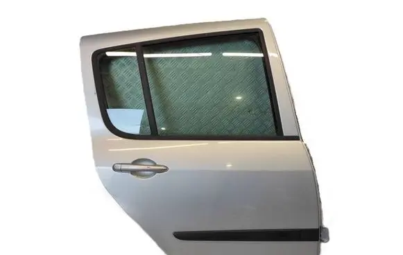 Renault Modus Rear door