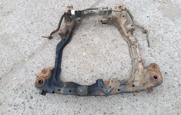 Hyundai Tucson JM Front subframe