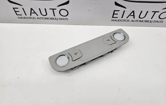 Audi A6 S6 C6 4F Rear seat light 4L0947111B