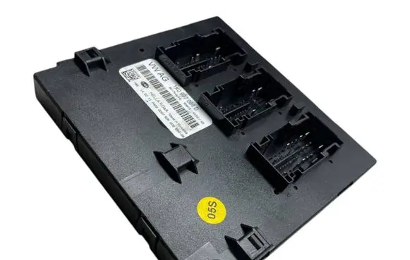 Volkswagen Golf Plus Comfort/convenience module 1K0937084D 5DK009650 S0615H103AD