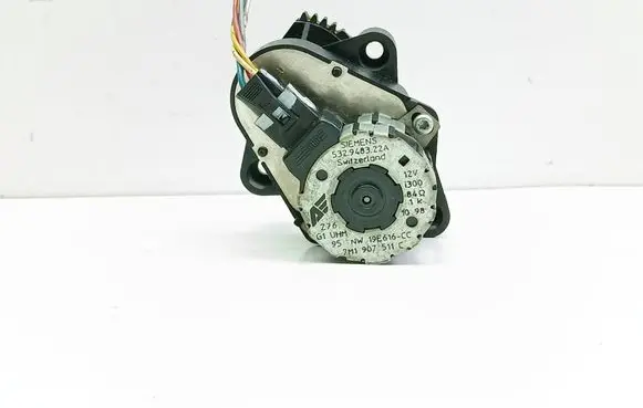 Ford Galaxy Air flap motor/actuator 7M1907511C 532948322A