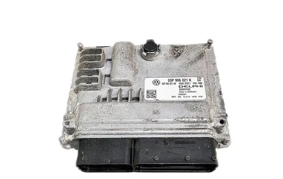 Skoda Fabia Mk1 (6Y) Engine control unit/module 03P906021K