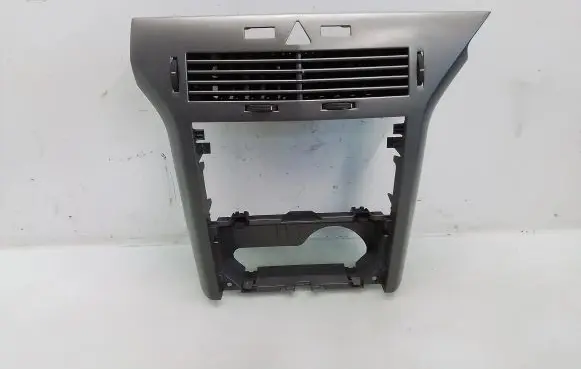 Opel Astra H Radio/GPS head unit trim 