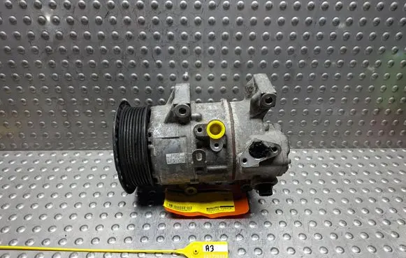 Toyota Avensis T270 Air conditioning (A/C) compressor (pump) S27725682 4472601258