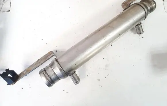 Peugeot 607 EGR valve cooler 9637969480 8679485