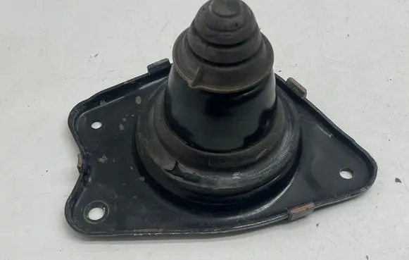 Toyota Highlander XU70 Front shock absorber mounting bracket 480640E010