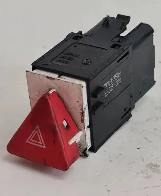 Volkswagen PASSAT B6 Hazard light switch 3C0953509 22305026