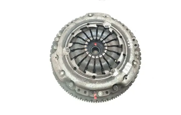 Nissan Note (E12) Clutch set kit 527571