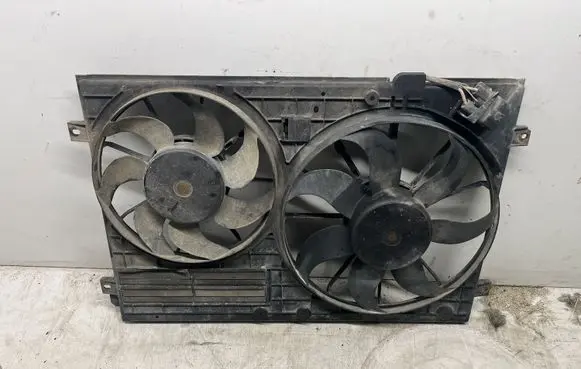 Volkswagen Golf V Electric radiator cooling fan 1K0121223
