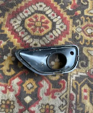 Porsche Cayenne (92A) Fog light bracket 7P5807823