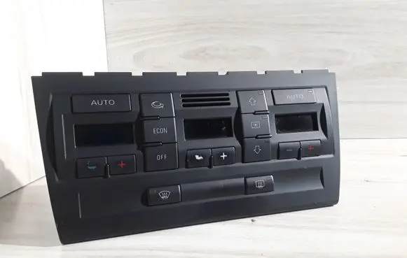 Audi A4 S4 B7 8E 8H Climate control unit 8E0820043BL