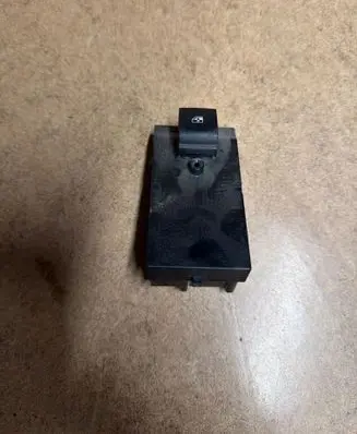 Opel Meriva B Electric window control switch 13301886 120632