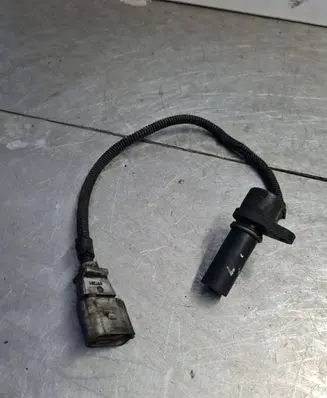 Volkswagen Transporter - Caravelle T4 Crankshaft position sensor 9805940