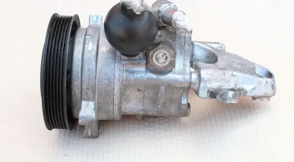 BMW 7 E65 E66 Power steering pump 6768938 LH2113352 LFR440