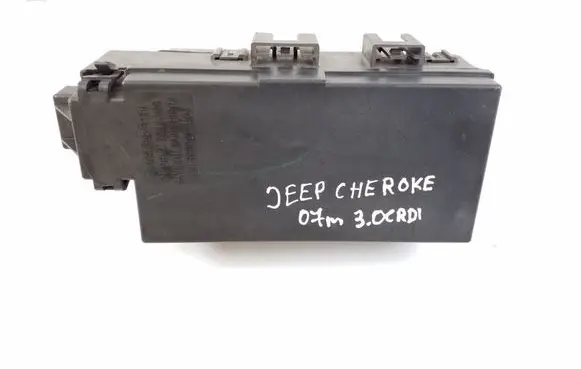 Jeep Grand Cherokee (WK) Fuse module 56048669AF