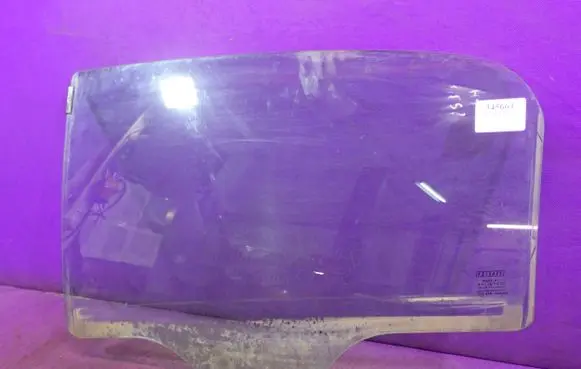 Fiat Punto (199) Front door window glass four-door