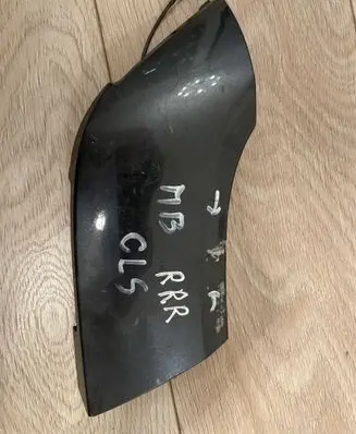 Mercedes-Benz CLS C218 X218 Front tow hook cap/cover A2188850026